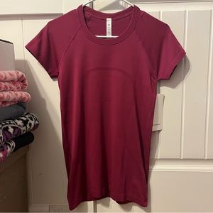 Lululemon Swiftly Tech Short Sleeve